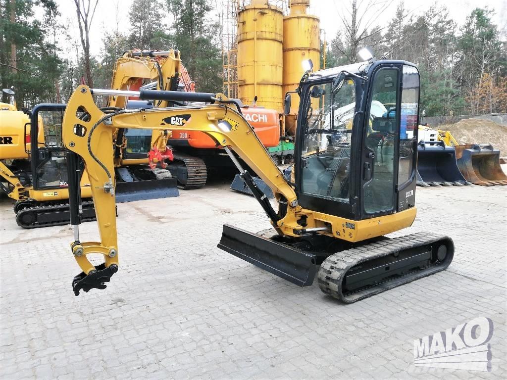 CAT 302.7 D CR Mini Escavadoras <7t