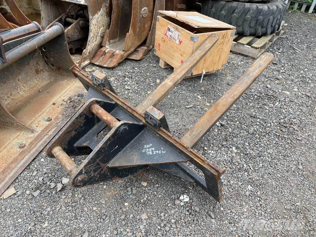 Takeuchi TB 295 W Escavadoras de rodas