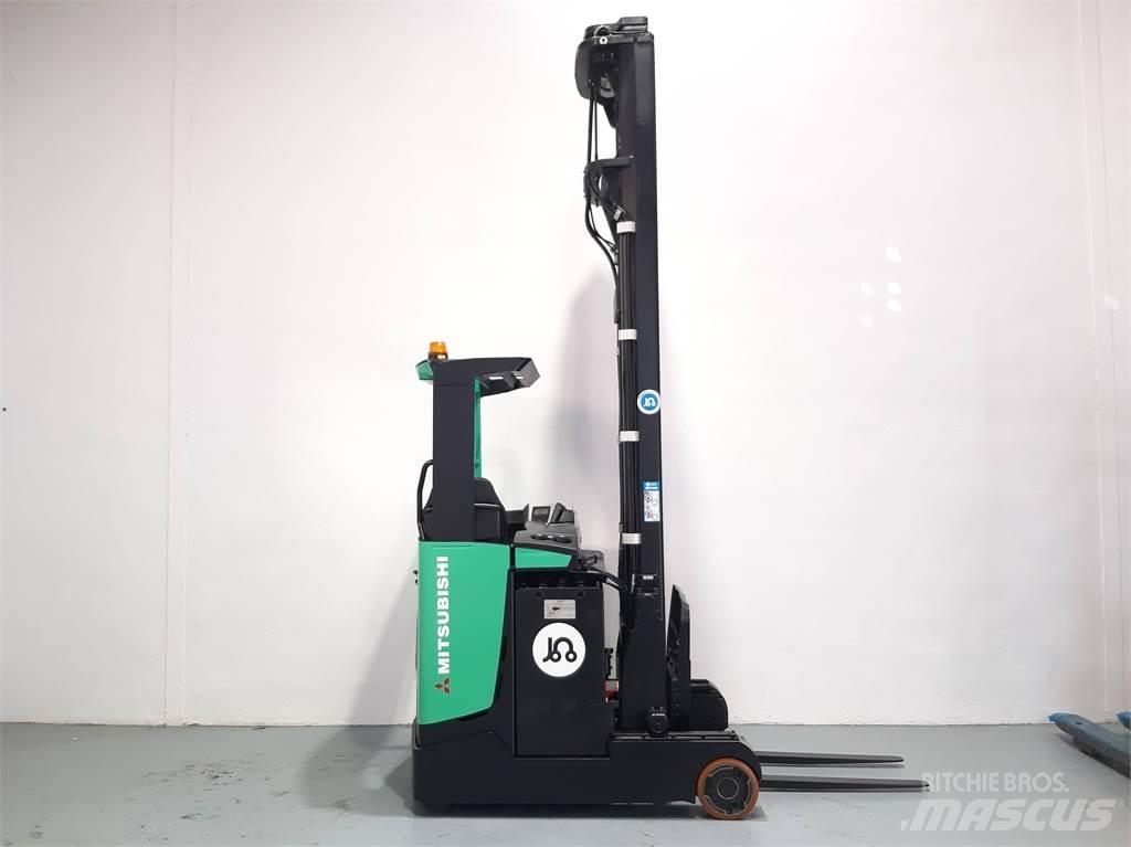 Mitsubishi RB16NH Empilhadores Elevadores