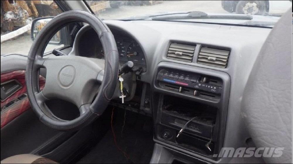 Suzuki Vitara 1 Carros Ligeiros