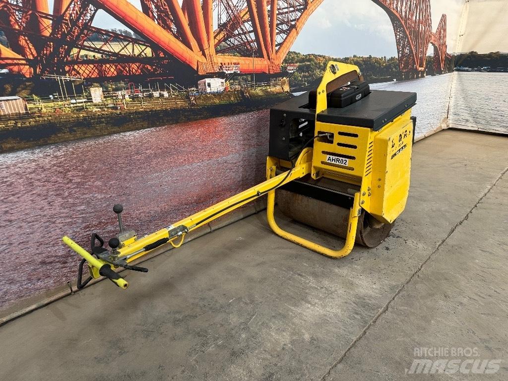 Bomag BW 71 E-2 Cilindros Compactadores monocilíndricos