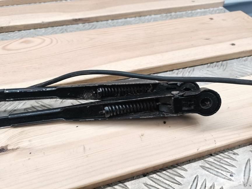 Manitou MLT .... wiper Cabines e interior máquinas construção