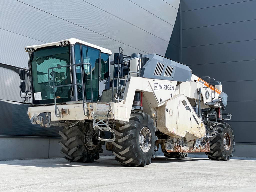 Wirtgen WR 240I Recicladores de asfalto