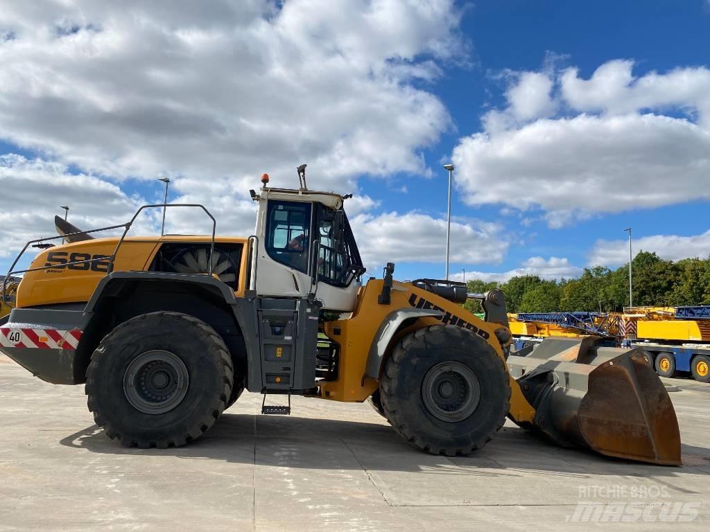 Liebherr L 586 Pás carregadoras de rodas