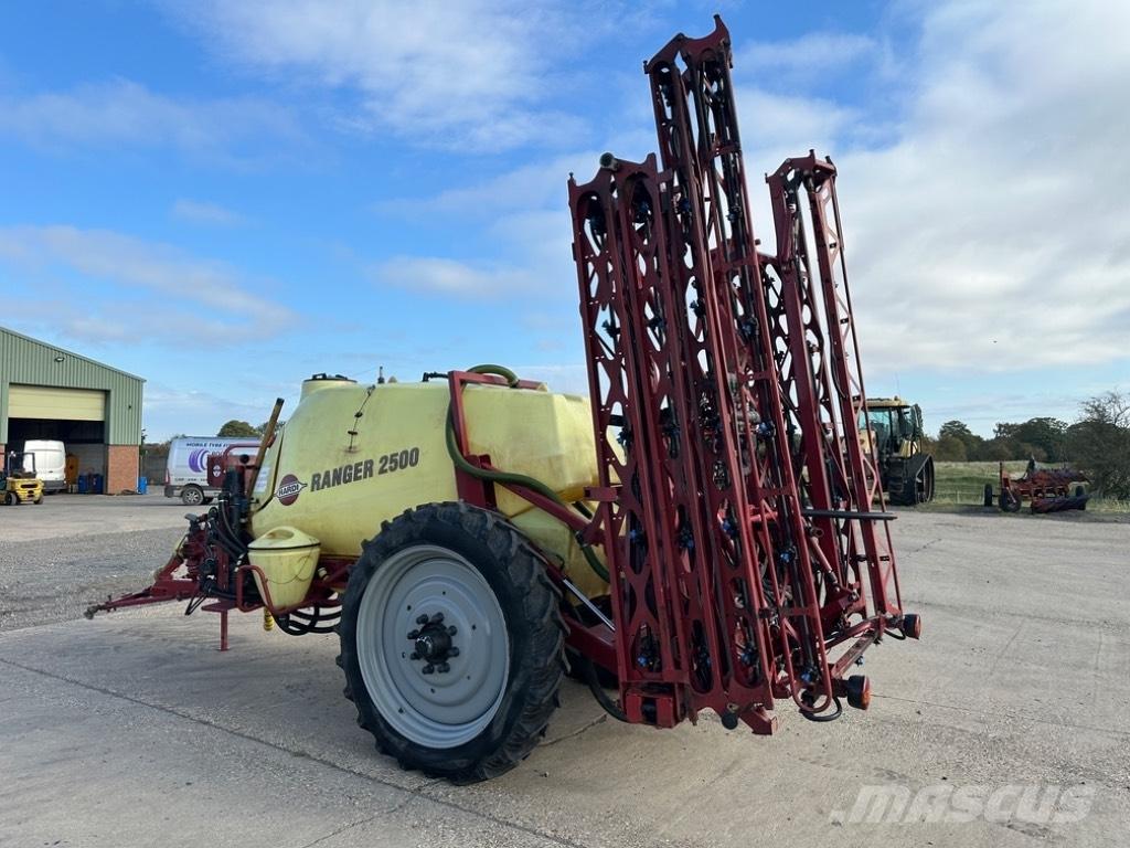 Hardi Ranger 2500 Pulverizadores rebocados