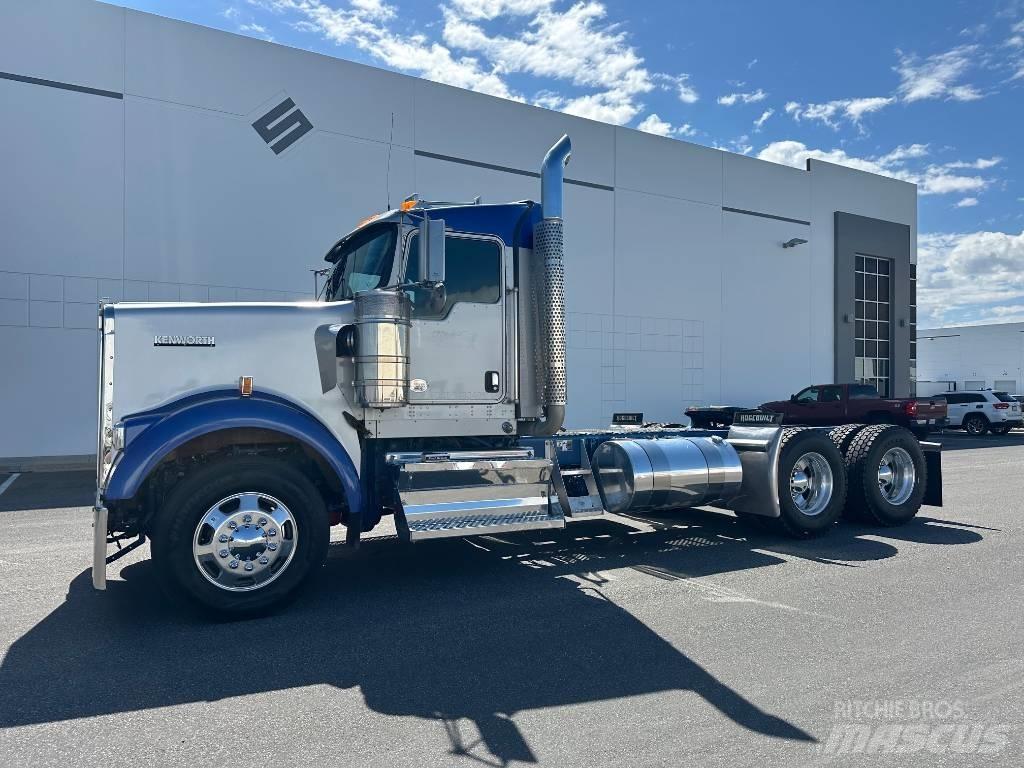 Kenworth W 900 Tractores (camiões)