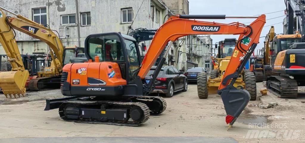 Doosan DX 60-9 C Mini Escavadoras <7t