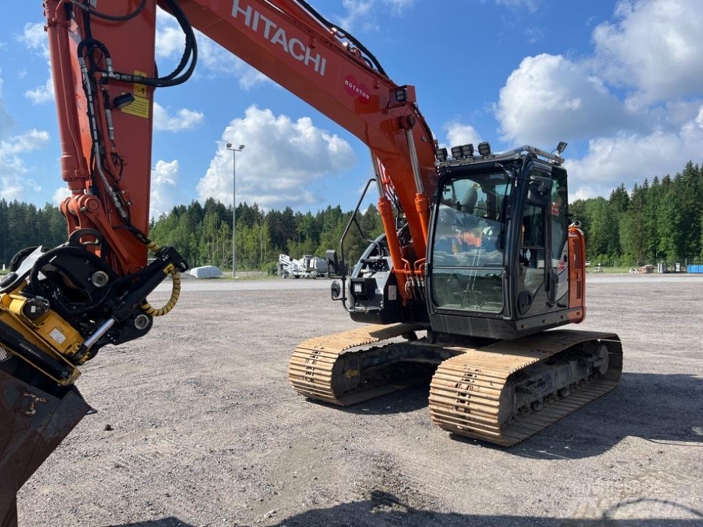Hitachi ZX 135 US-6 Escavadoras de rastos