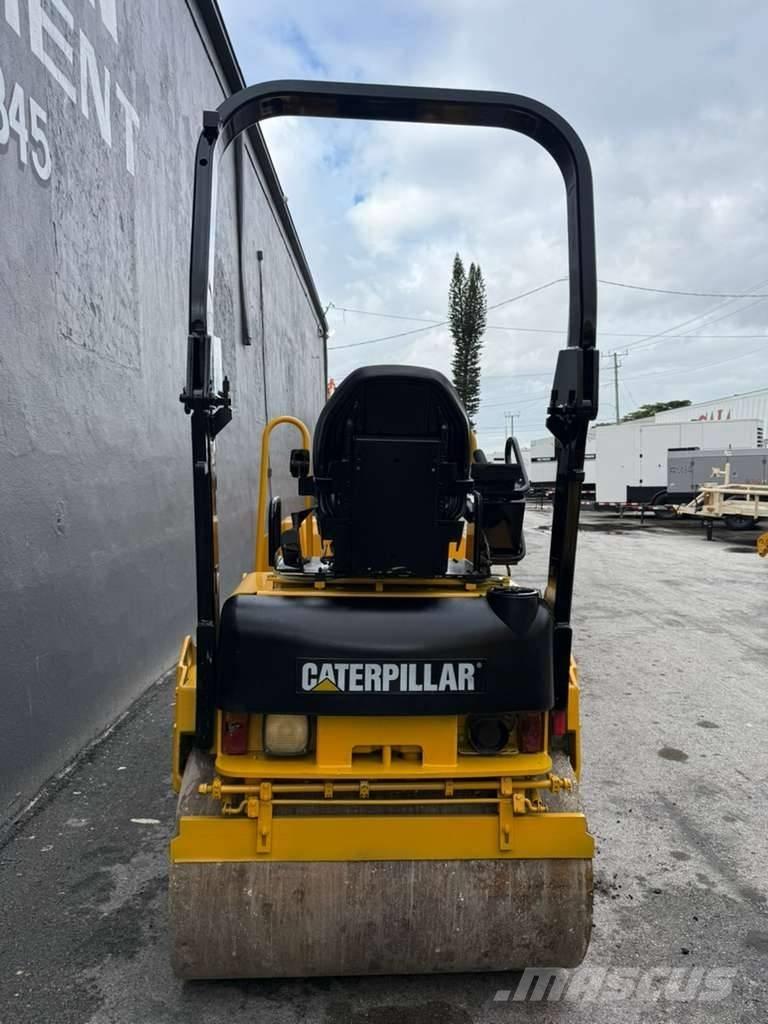 CAT CB 24 Cilindros Compactadores tandem