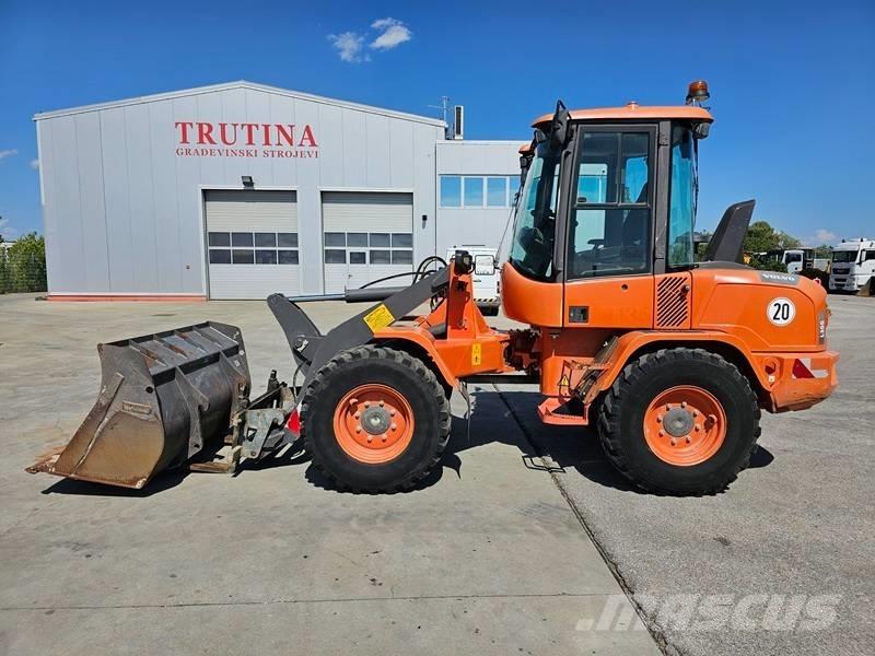 Volvo L 30 G Pás carregadoras de rodas