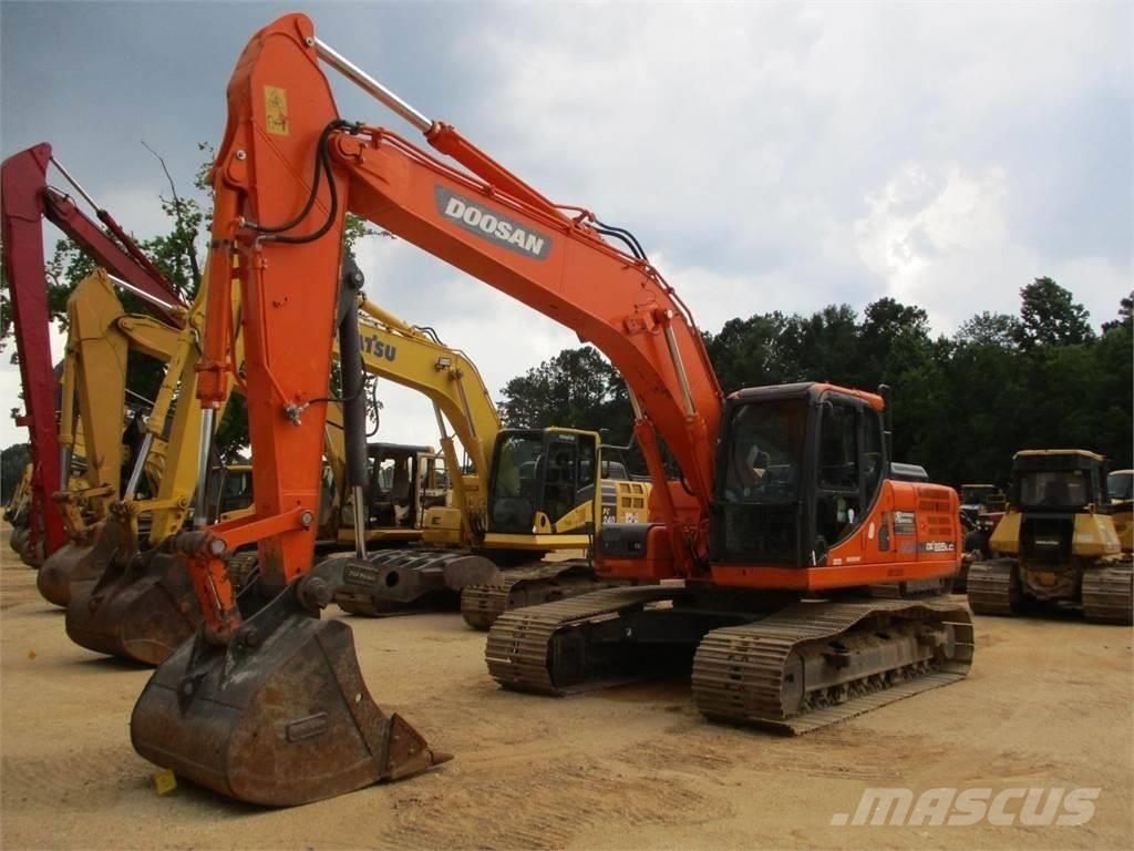 Doosan dx225 Escavadoras de rastos