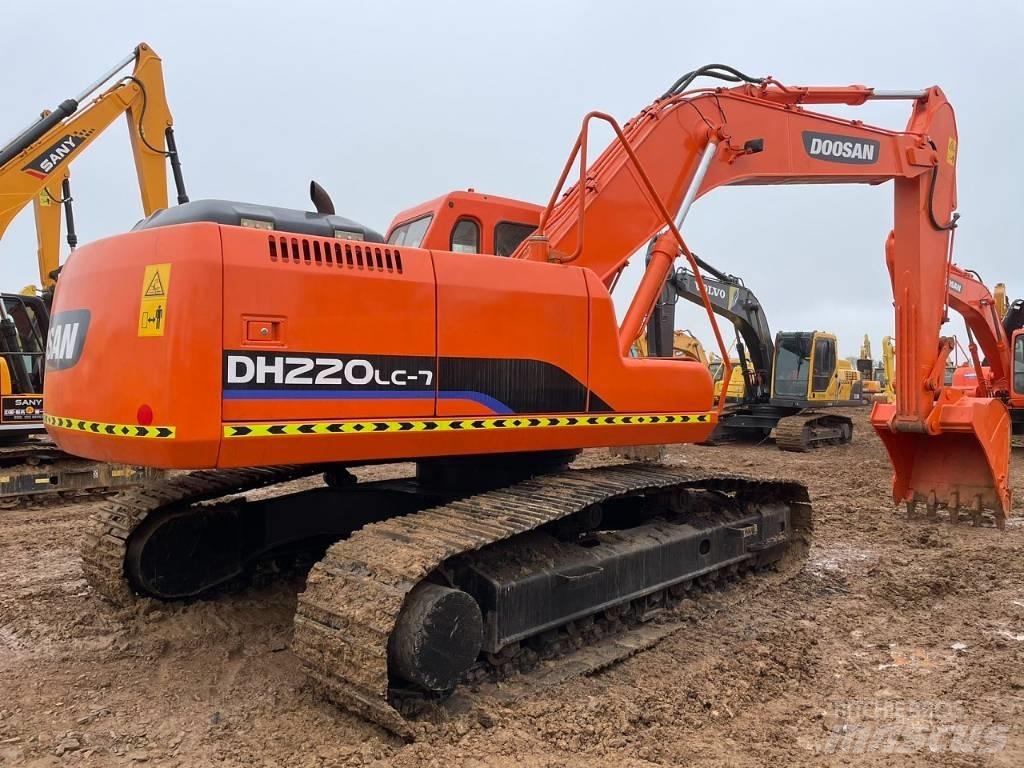 Doosan DH 220 Escavadoras de rastos