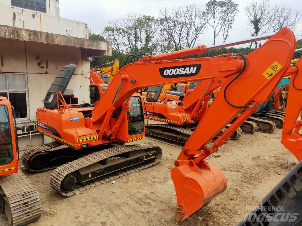 Doosan DH 225 LC-7 Escavadoras de rastos