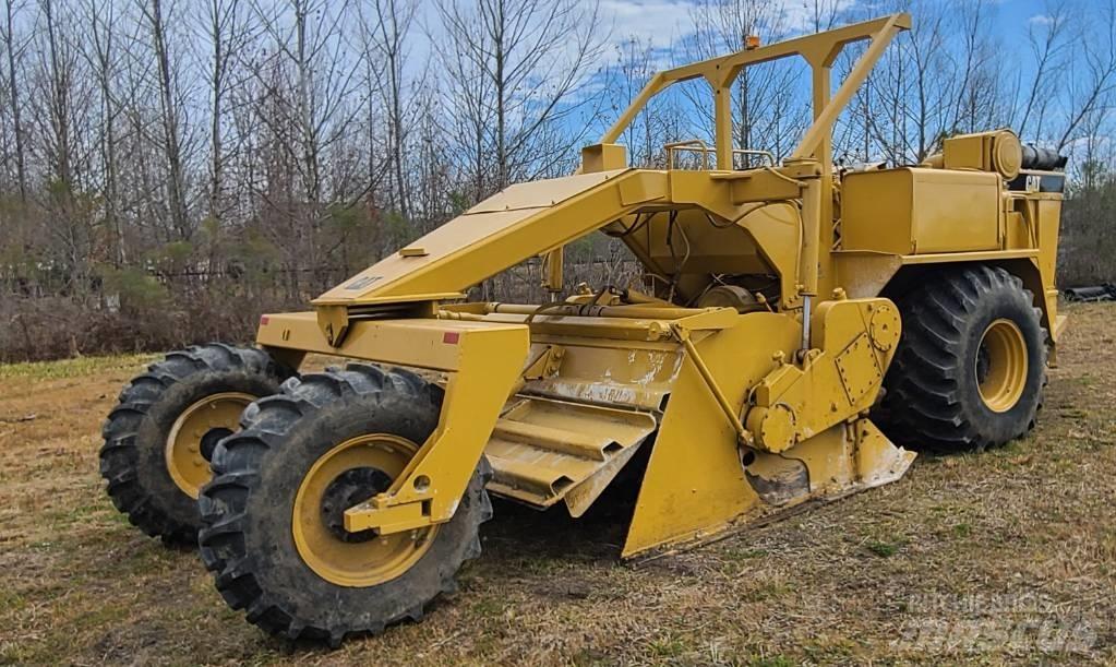 CAT SS 250 B Compactadores para terra