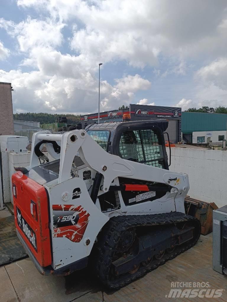 Bobcat T 590 HF Carregadoras de direcção deslizante