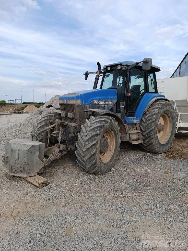 New Holland 8870 A Tratores Agrícolas usados