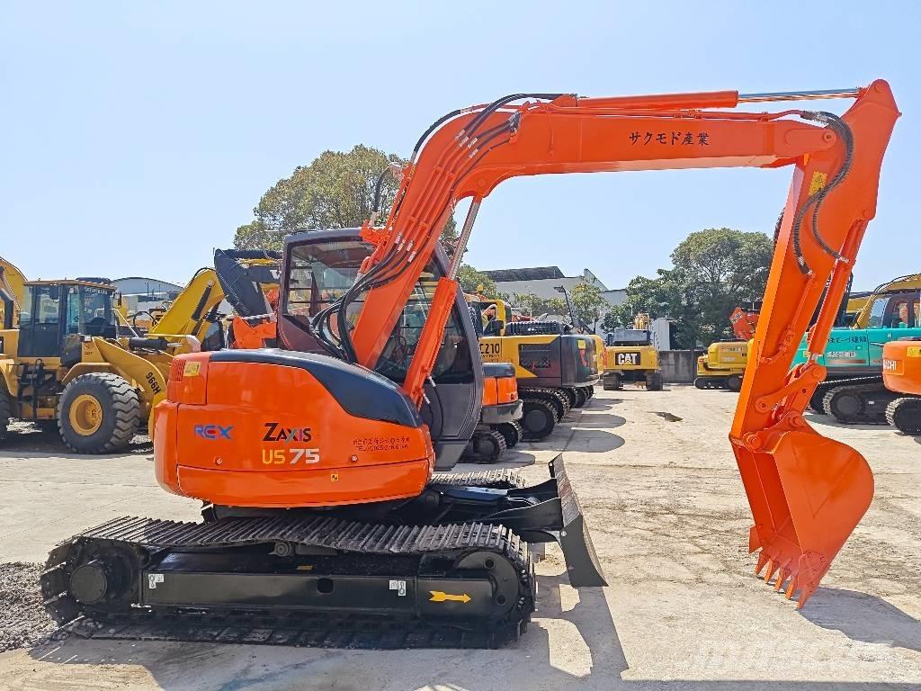 Hitachi ZX 75 US Escavadoras Midi 7t - 12t