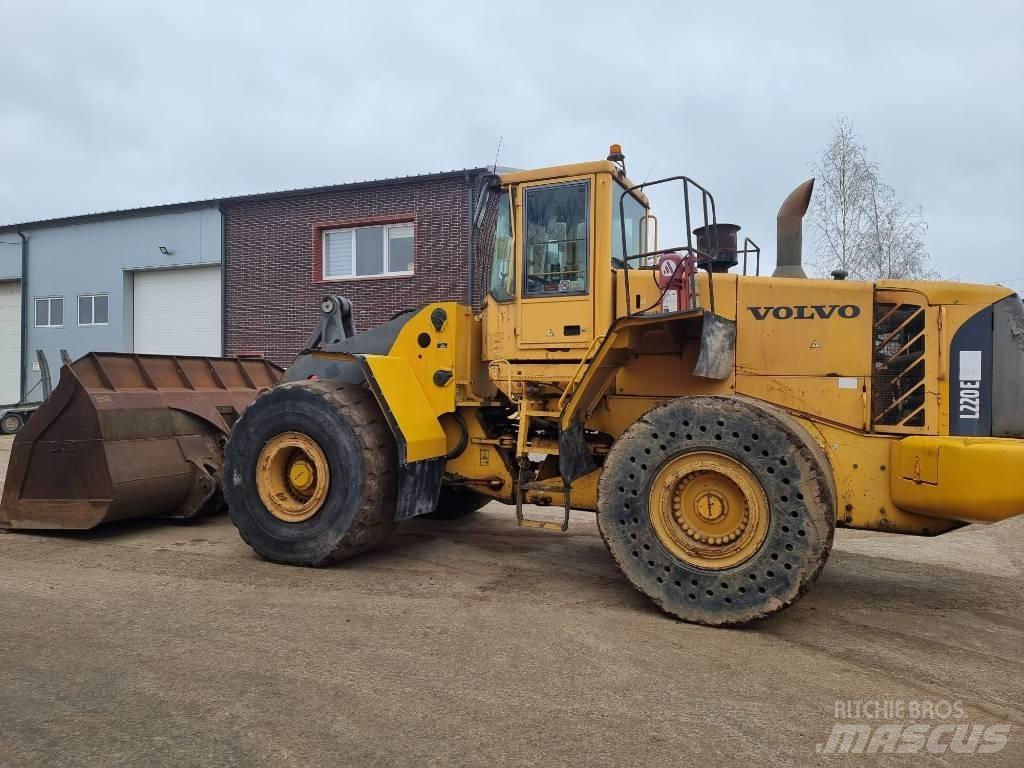 Volvo L 220 E Pás carregadoras de rodas