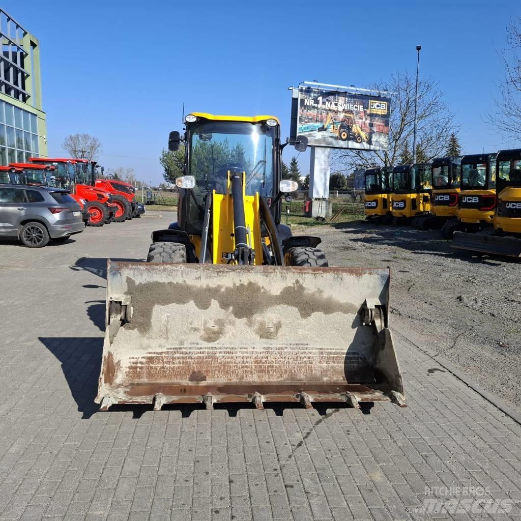 JCB 409 Pás carregadoras de rodas