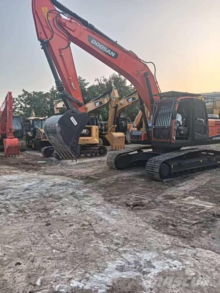 Doosan DX 225 LC-9C Escavadoras de rastos