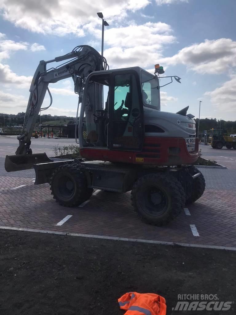Takeuchi TB295W Escavadoras de rodas