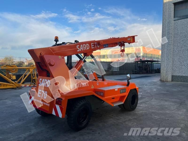  Sard E70 Outras gruas