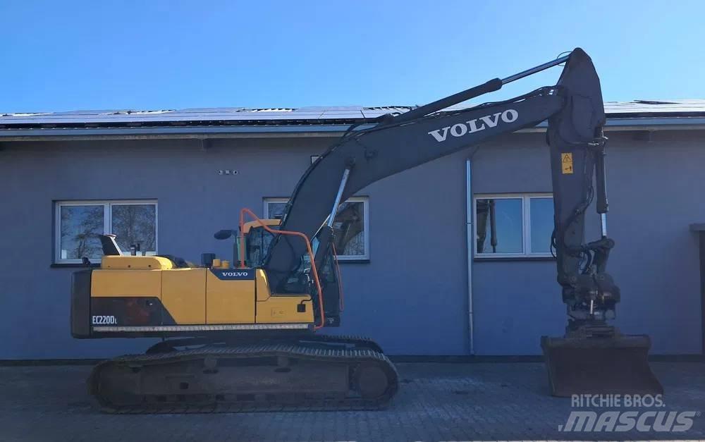 Volvo EC 220 DL Escavadoras de rastos