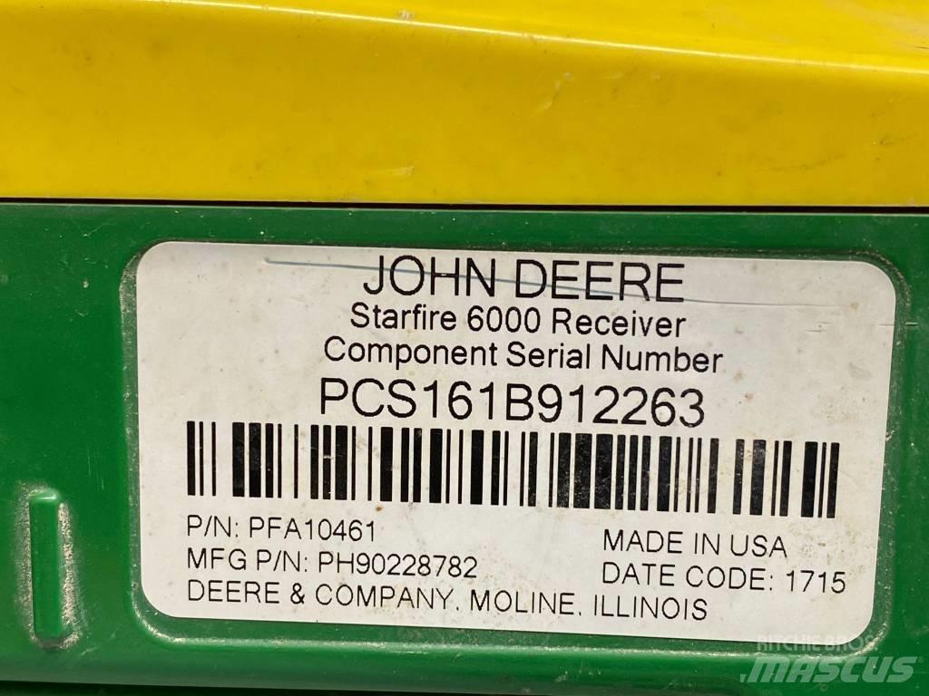 John Deere 6215 R Tratores Agrícolas usados