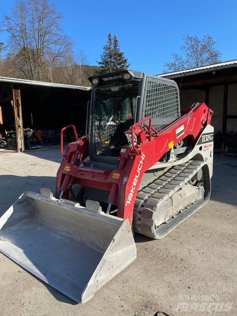 Takeuchi TL12 Carregadoras de direcção deslizante