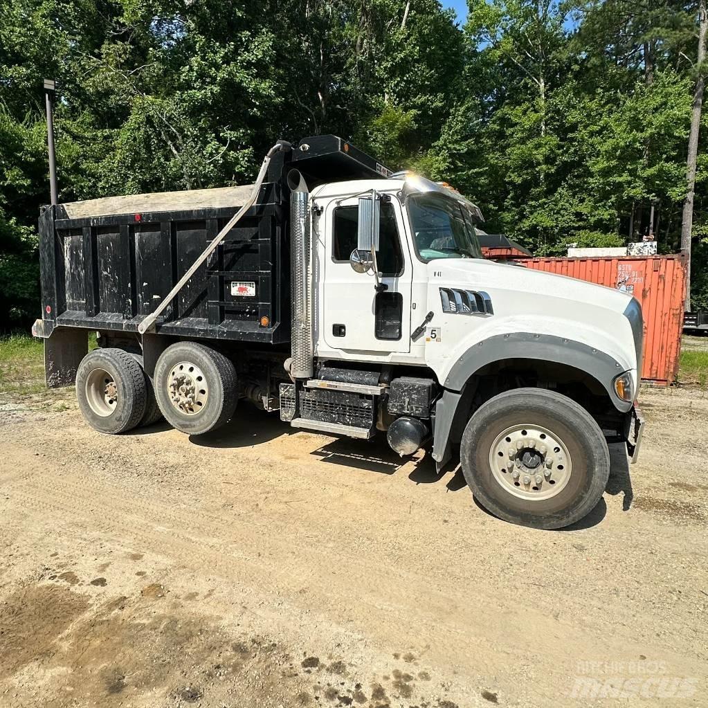 Mack GR 42 F9 Camiões basculantes