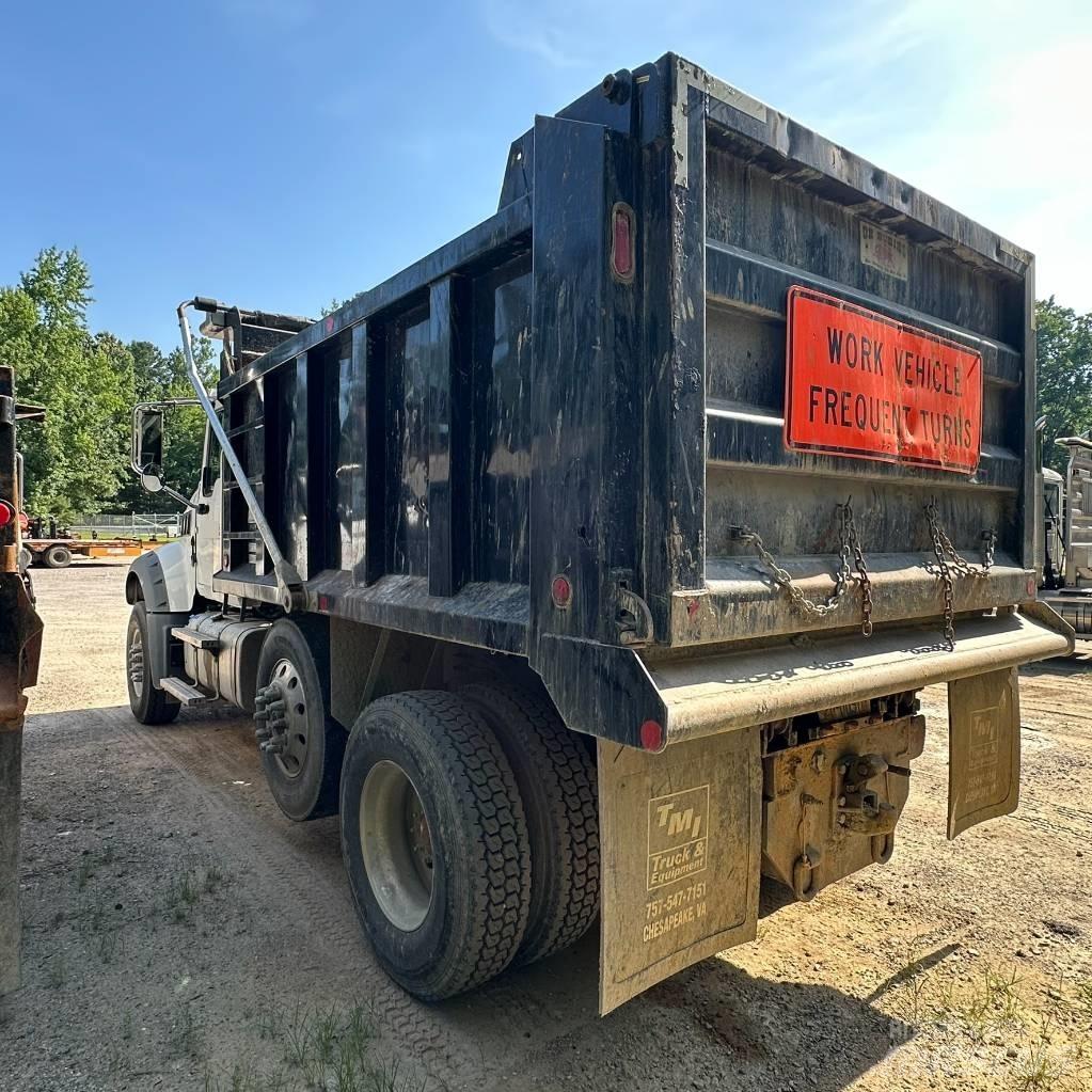 Mack GR 42 F9 Camiões basculantes