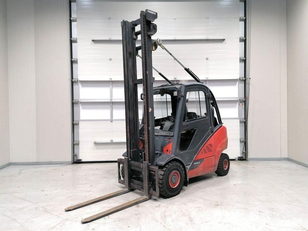 Linde H30T-02 Empilhadores a gás