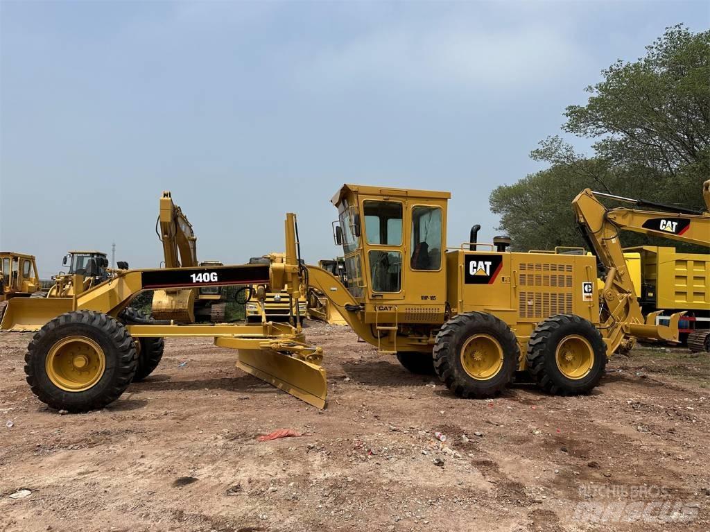CAT 140G Motoniveladoras