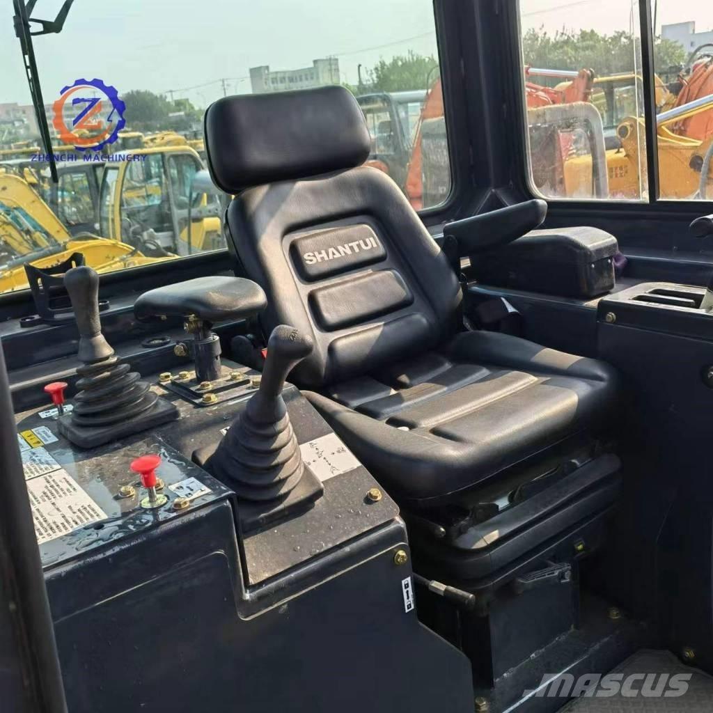 Shantui SD 22 Dozers - Tratores rastos