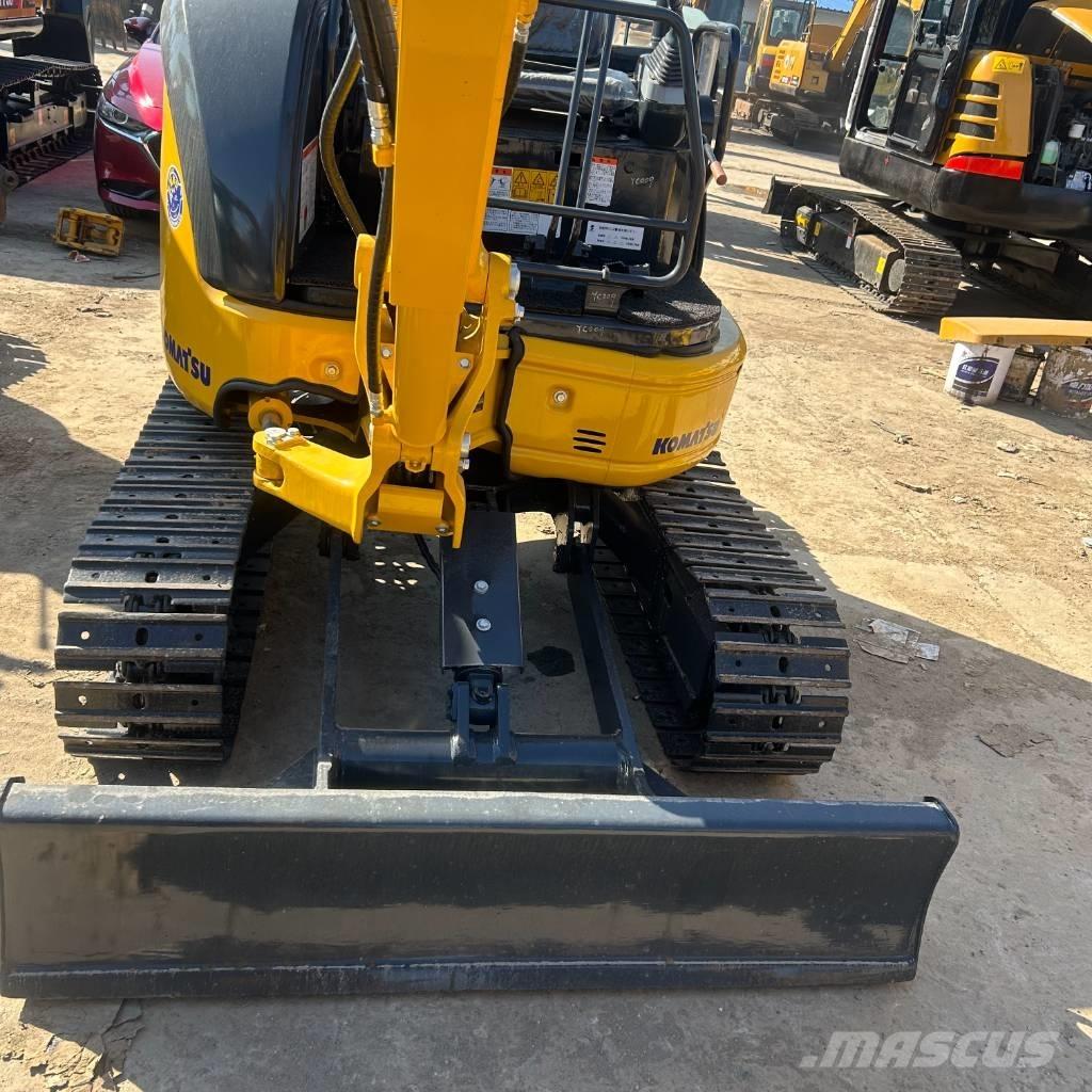 Komatsu PC 30 Mini Escavadoras <7t
