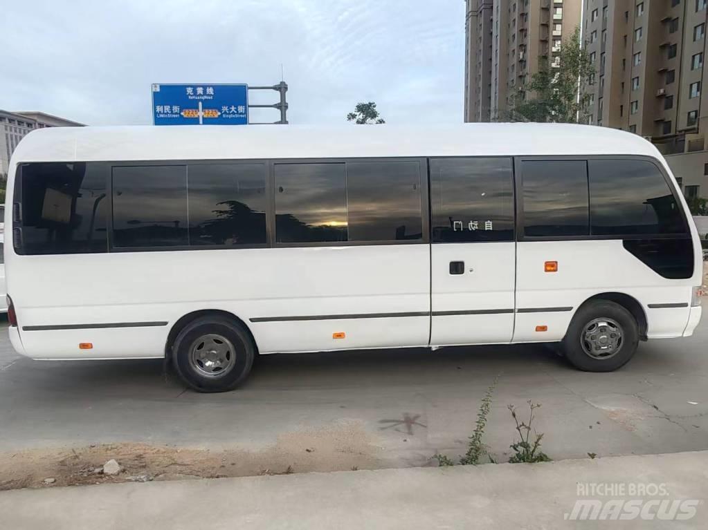 Toyota Coaster Autocarros intercidades