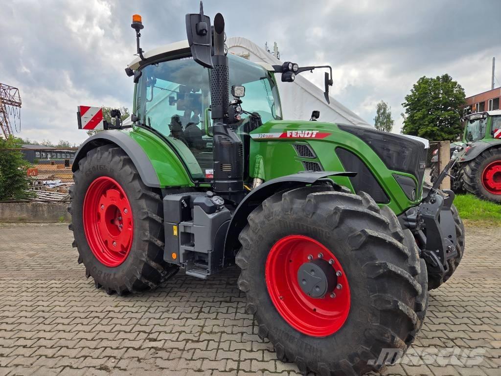 Fendt 724 Vario Tratores Agrícolas usados