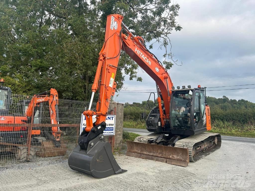 Hitachi ZX 135 US-6 Escavadoras de rastos
