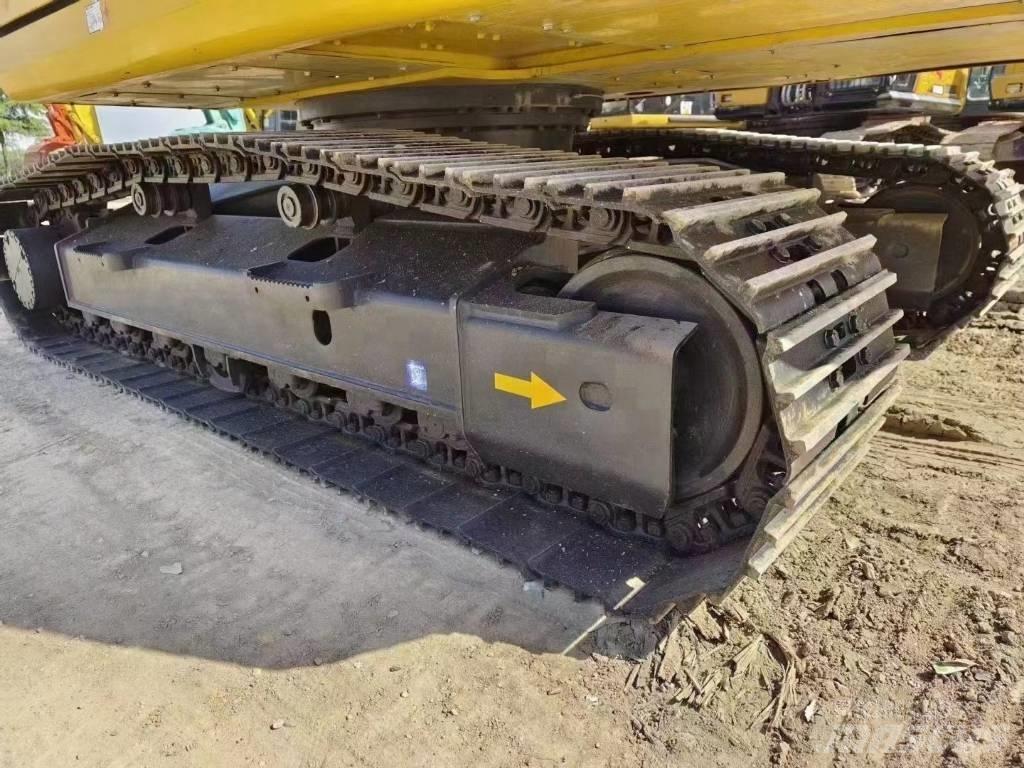 Komatsu PC 200-8 Escavadoras de rastos
