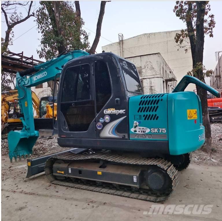 Kobelco SK 75 Escavadoras Midi 7t - 12t