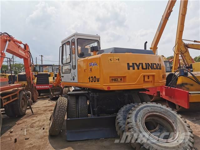Hyundai R130WD Escavadoras de rastos