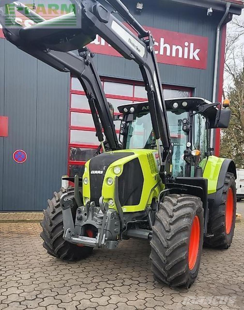 CLAAS arion 510 Tratores Agrícolas usados