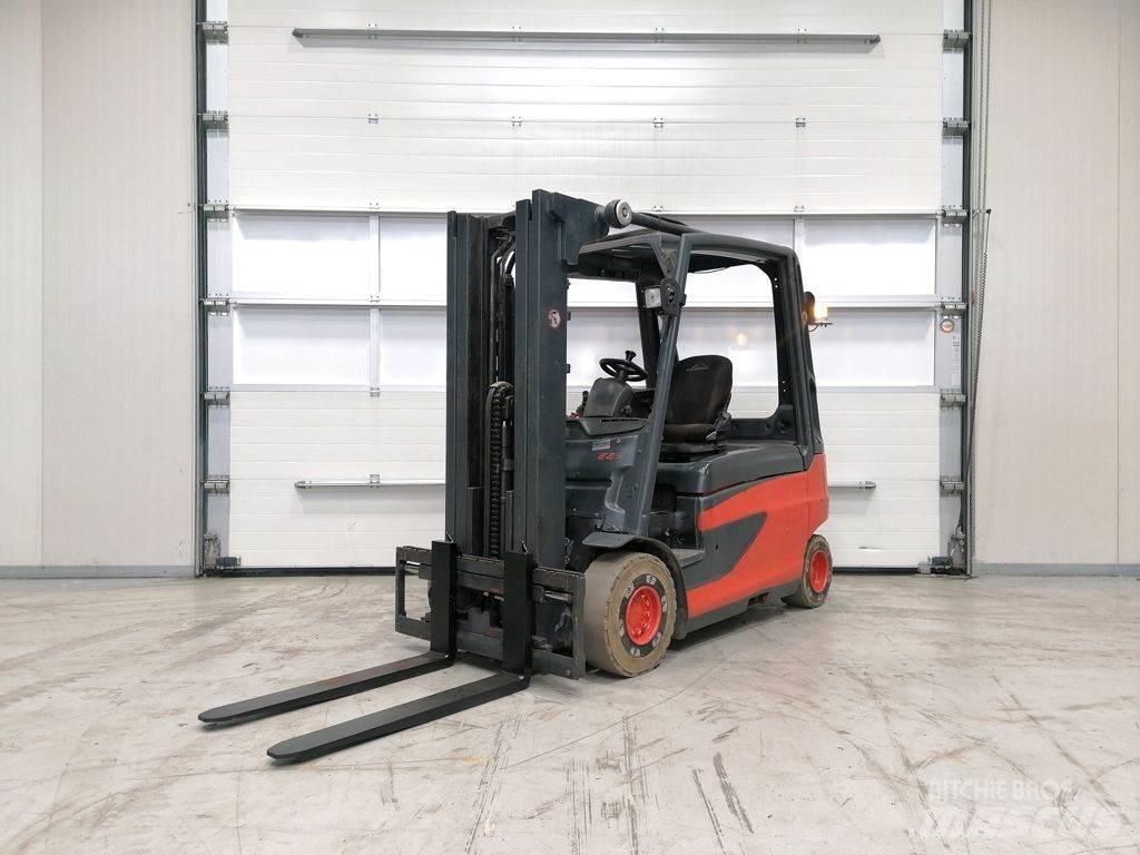 Linde E25L-01 Empilhadores eléctricos