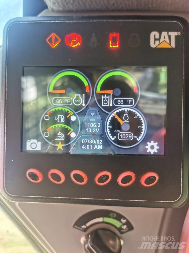 CAT 299 Carregadoras de direcção deslizante