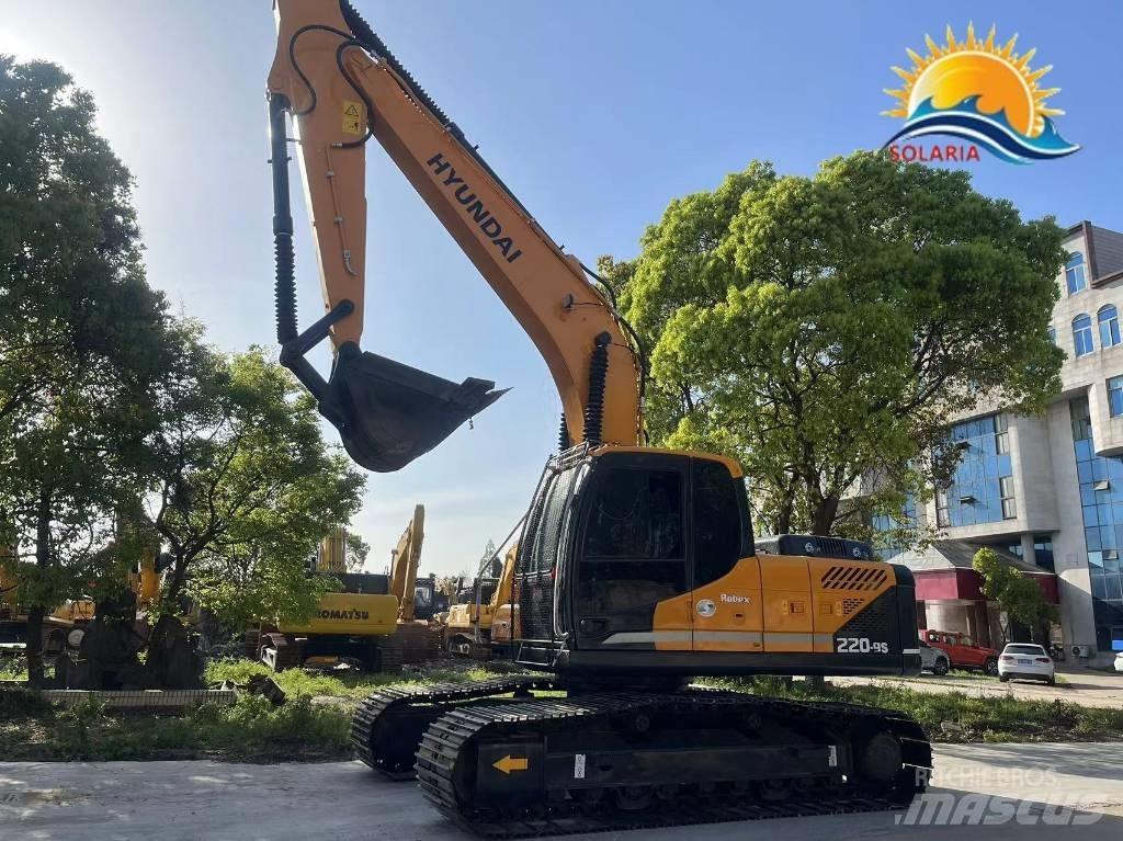 Hyundai R220-9S Escavadoras de rodas