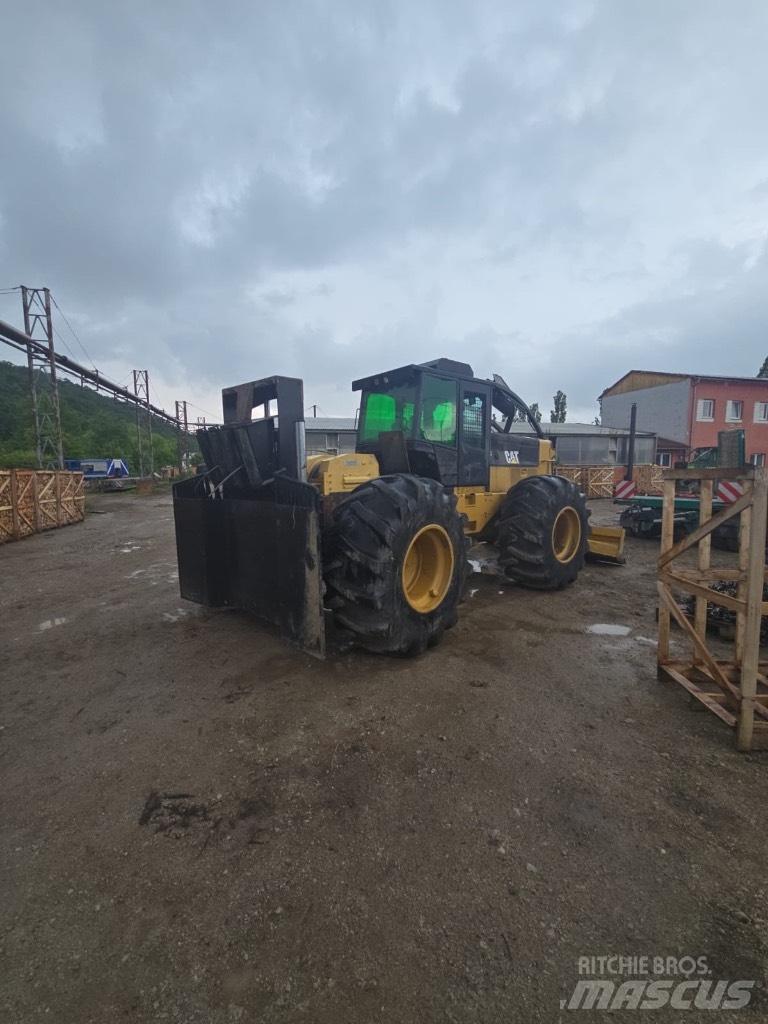 CAT 525 C Rechegadores