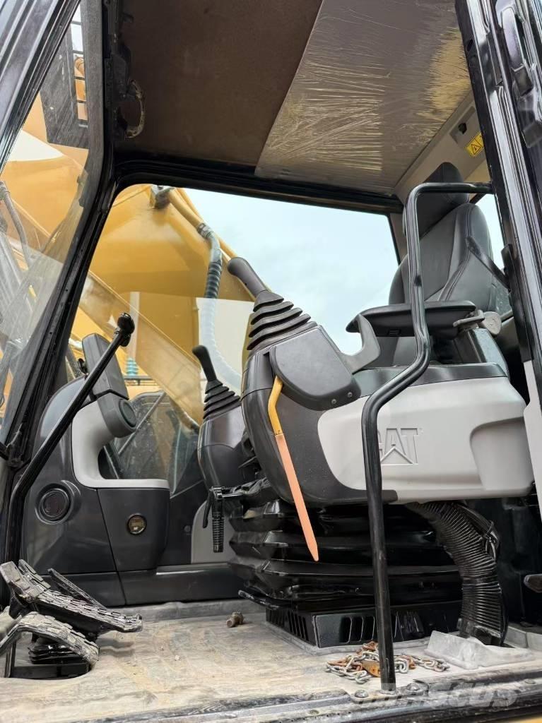 CAT 330 D L Escavadoras de rastos