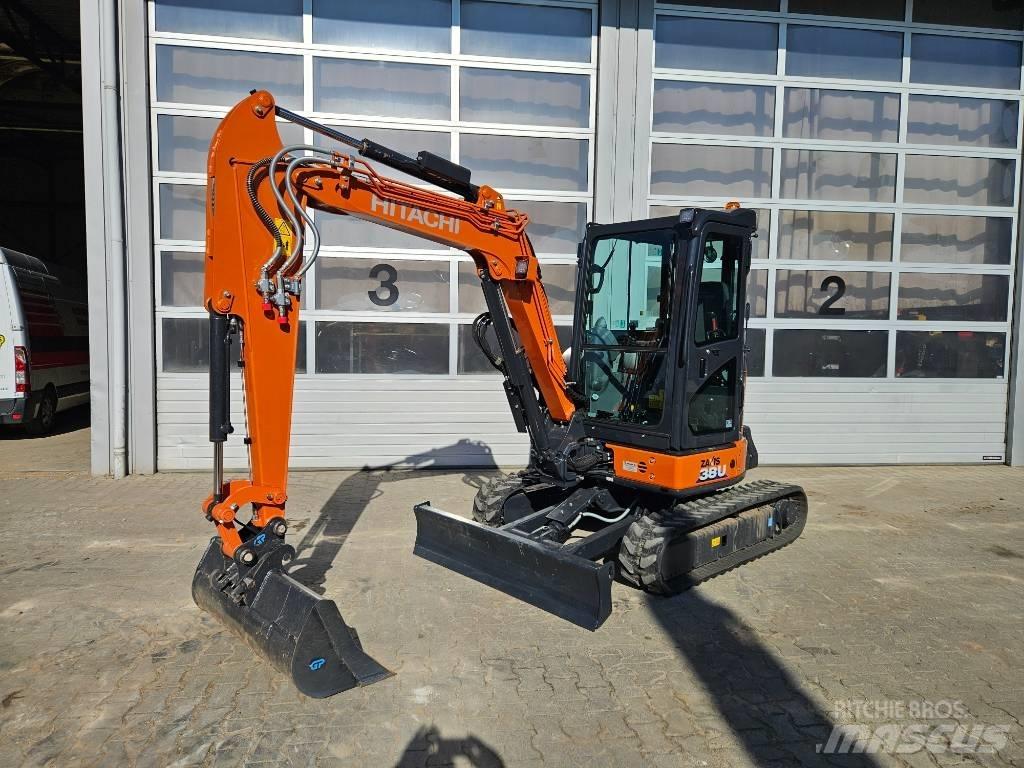 Hitachi ZX38U-6 Mini Escavadoras <7t