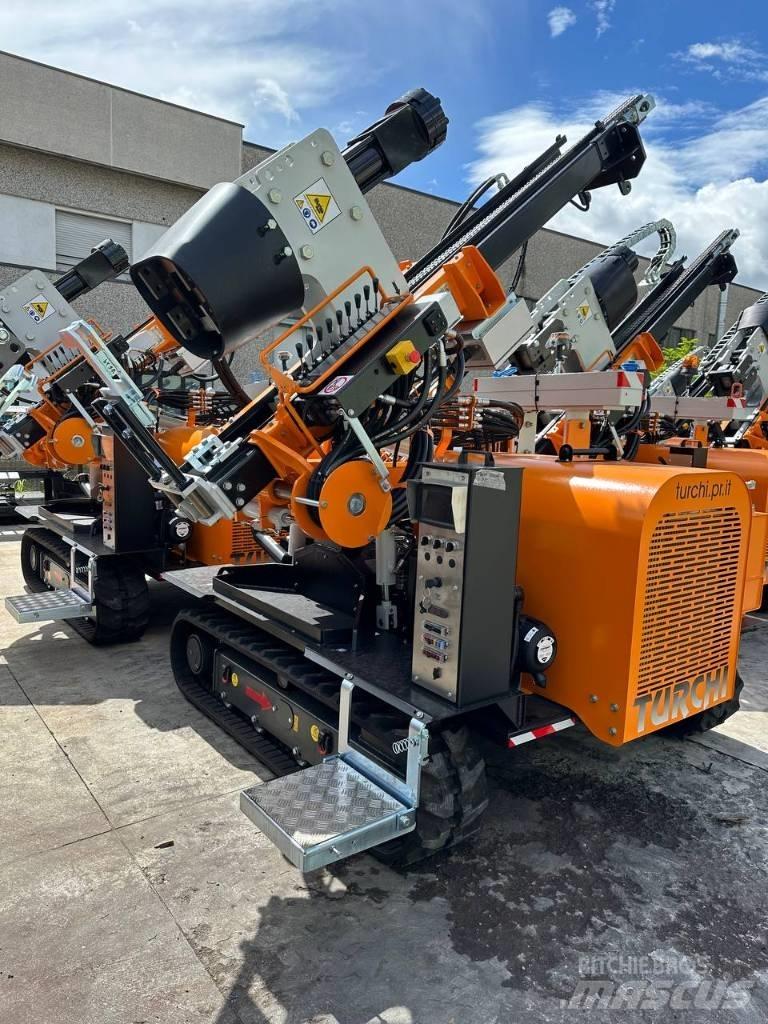  Turchi 300F Martelos de empilhamento hidráulico