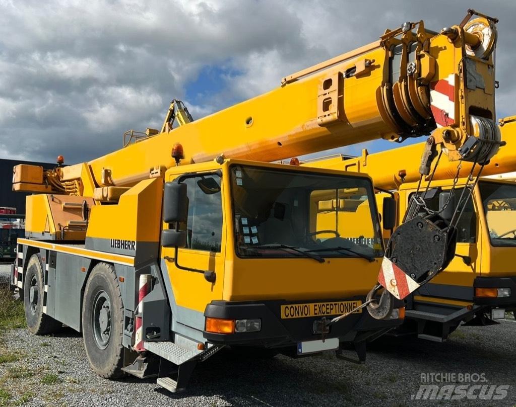 Liebherr LTM 1030-2 Gruas Fora-de-estrada